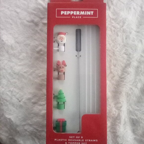 🎀Set of 9 Plastic Reusable CHRISTMAS Straws & Toppers🎀 - Picture 2 of 7